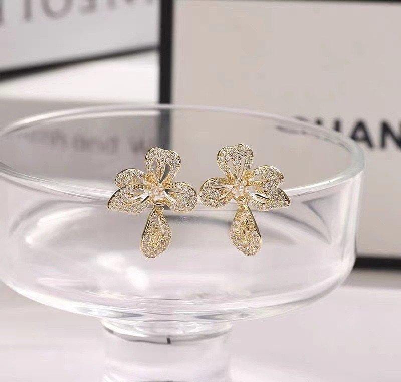 Tear Drop Earrings