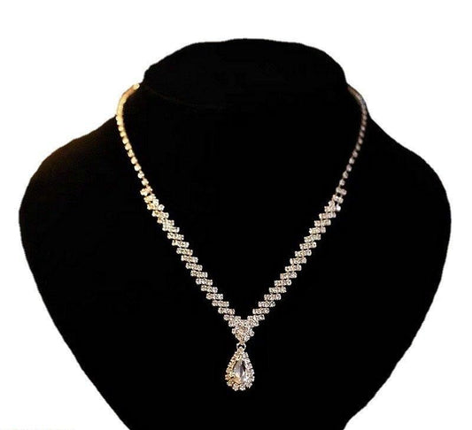 Tear Necklace Set