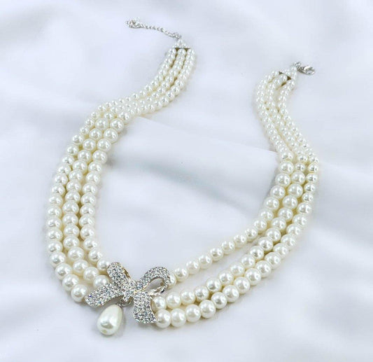Bow Pearl Mala
